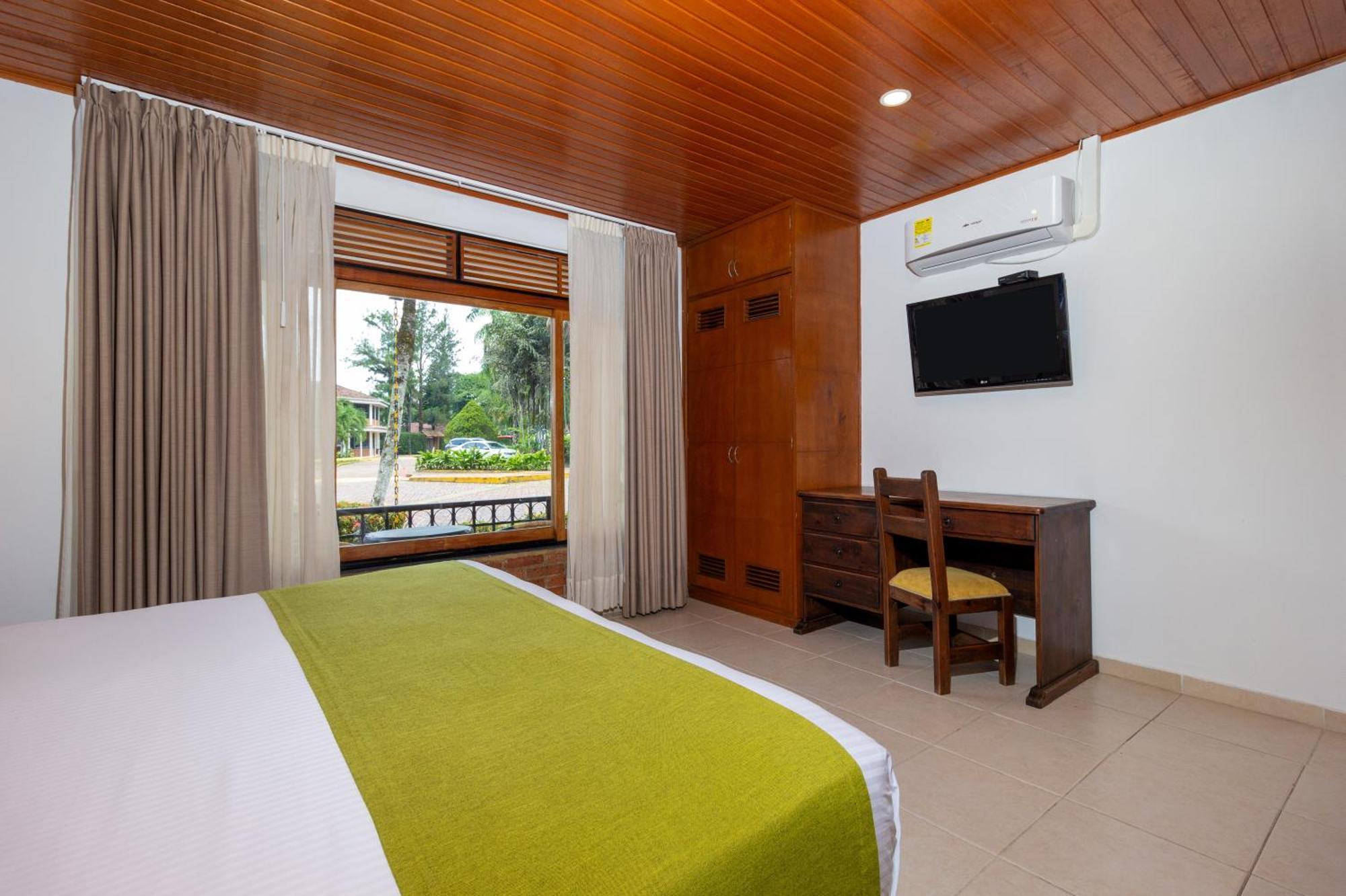 Hotel Campestre La Potra Apiay Exterior foto